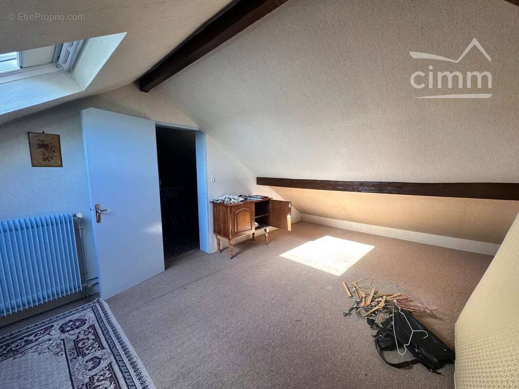 Maison à CONGIS-SUR-THEROUANNE