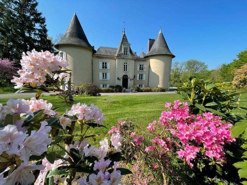 Autre à SAINT-HILAIRE-BONNEVAL