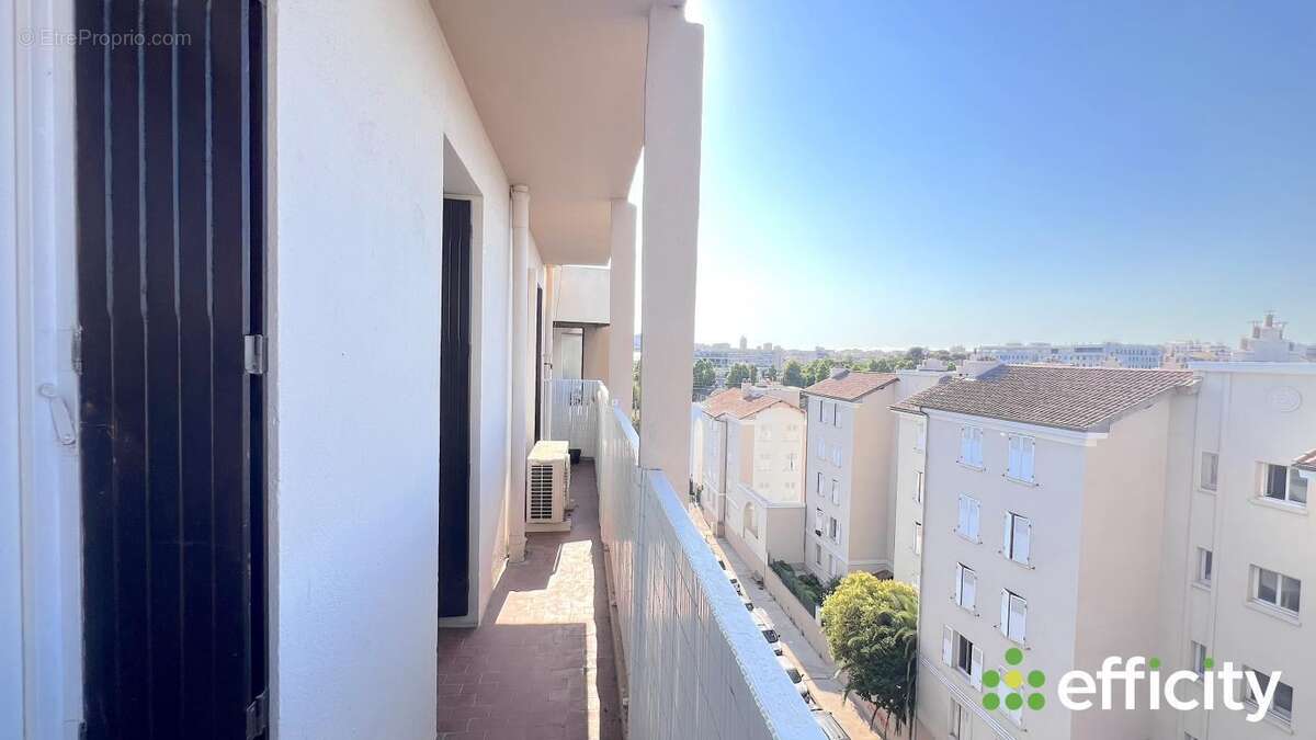 Appartement à MARSEILLE-10E