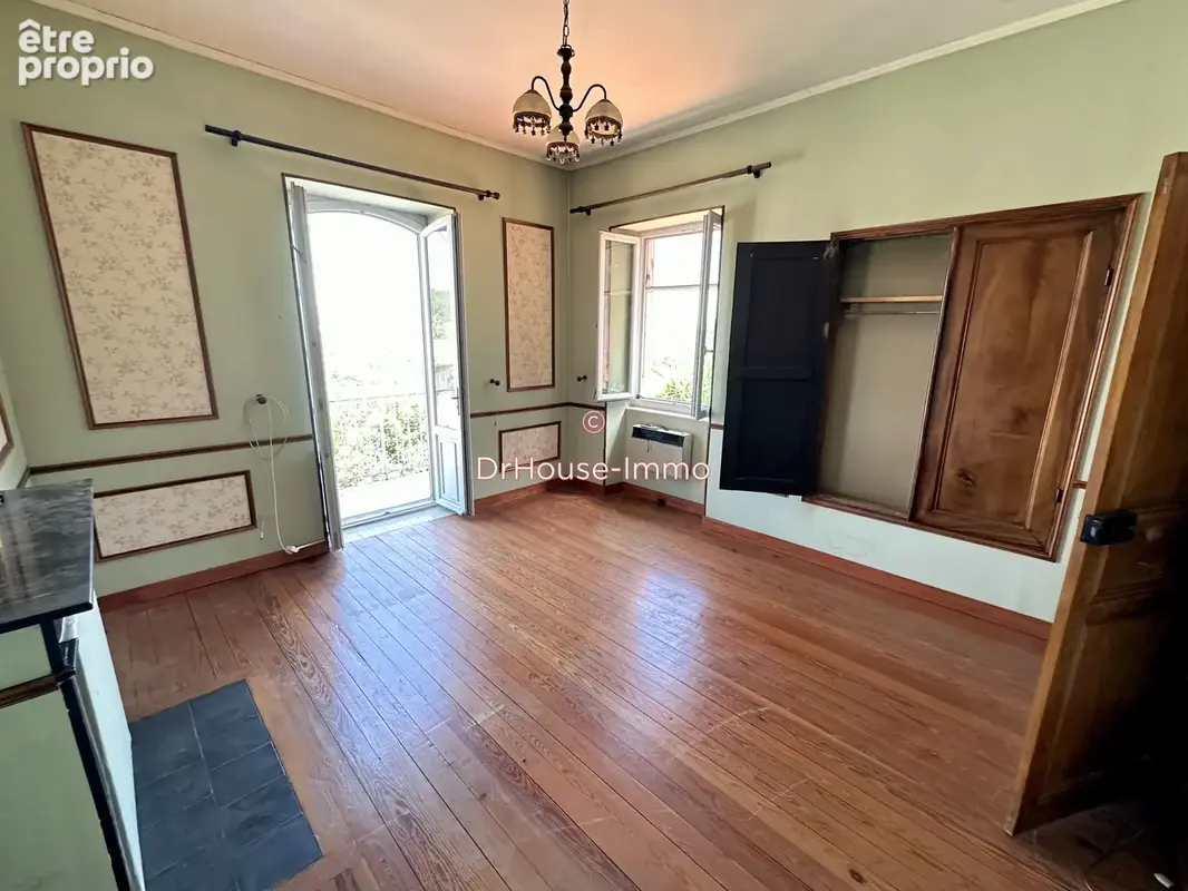 Maison 84 m² à Aubenas  - photo 8
