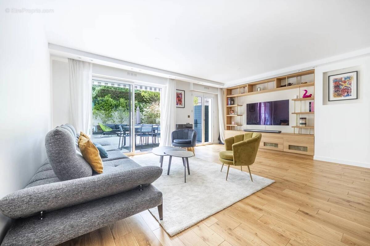 Appartement à BOULOGNE-BILLANCOURT