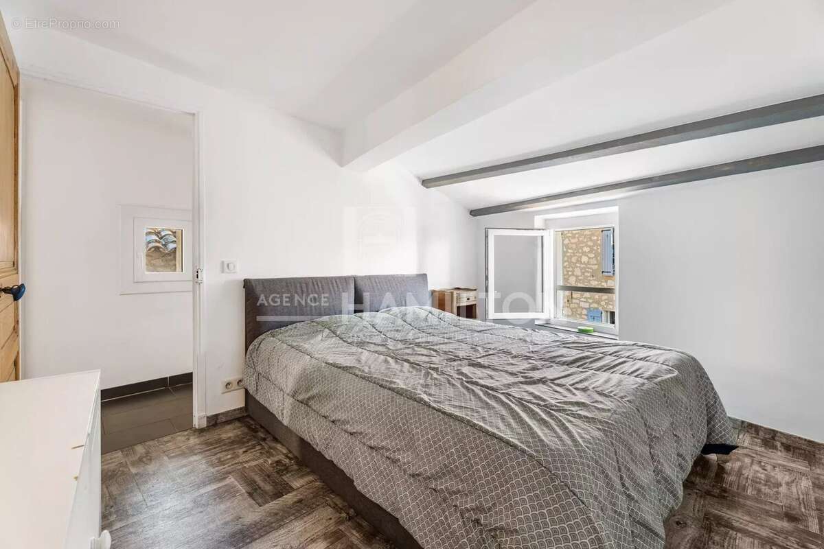 Appartement à GOURDON