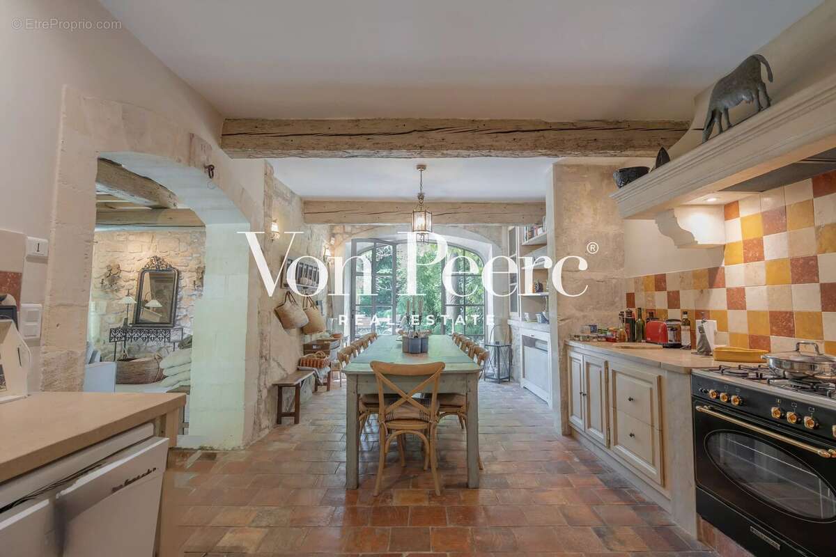 Maison à MAUSSANE-LES-ALPILLES