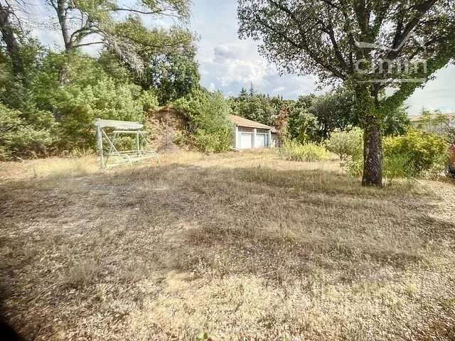 Maison à SAINT-PANTALEON-LES-VIGNES
