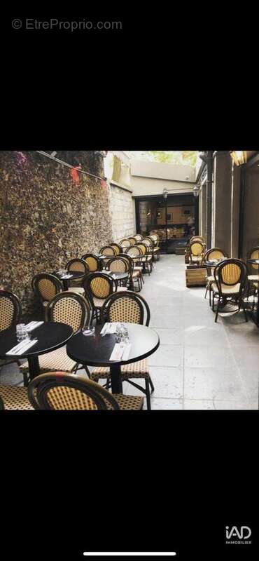 Photo 2 - Commerce à BOULOGNE-BILLANCOURT