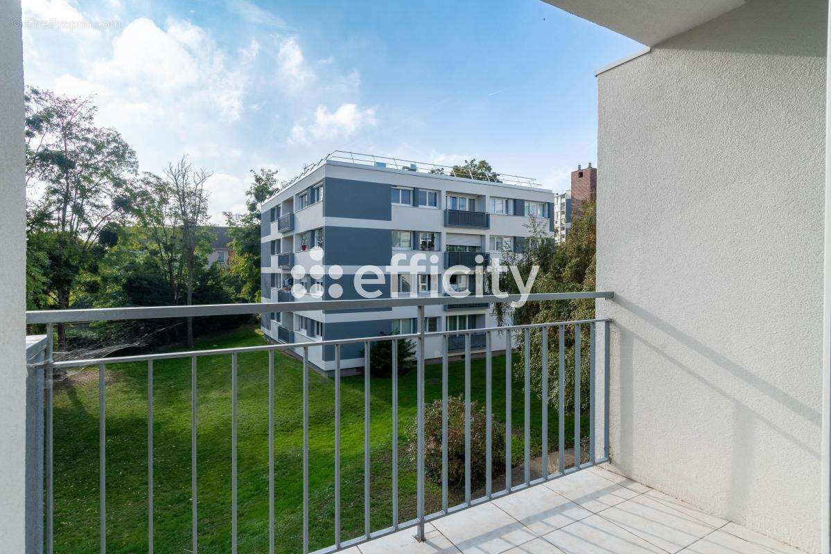 Appartement à VILLENEUVE-LE-ROI