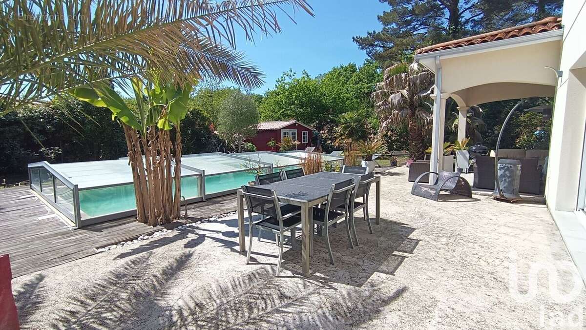 Maison 176 m² à Pessac  - photo 8