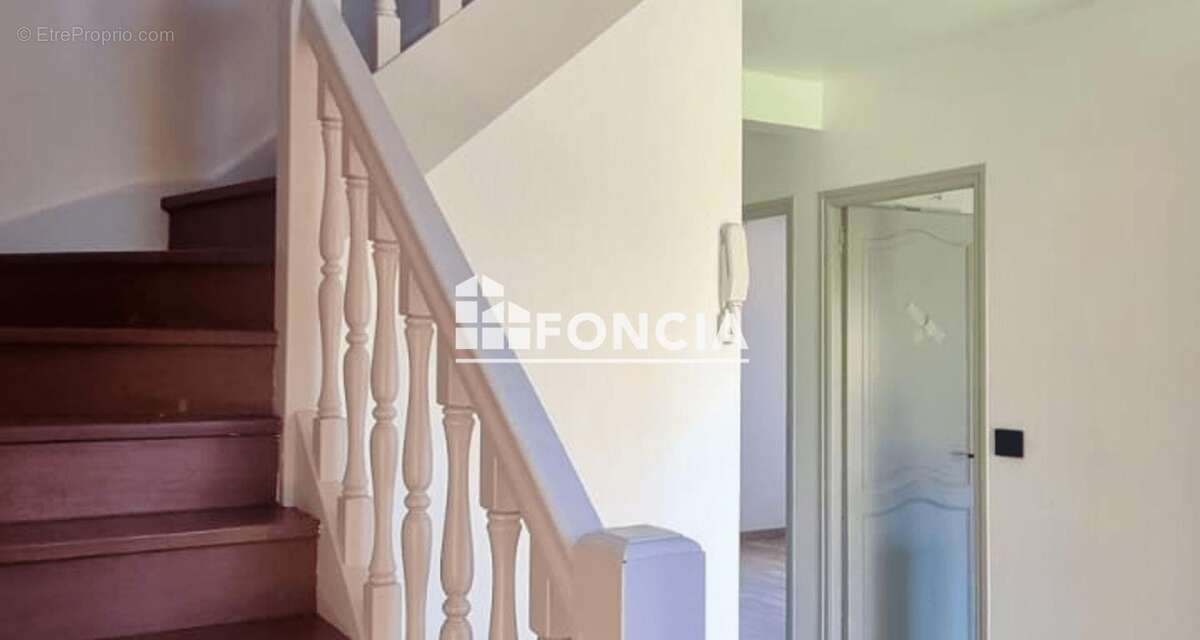 Maison familiale aux volumes généreux - photo 4