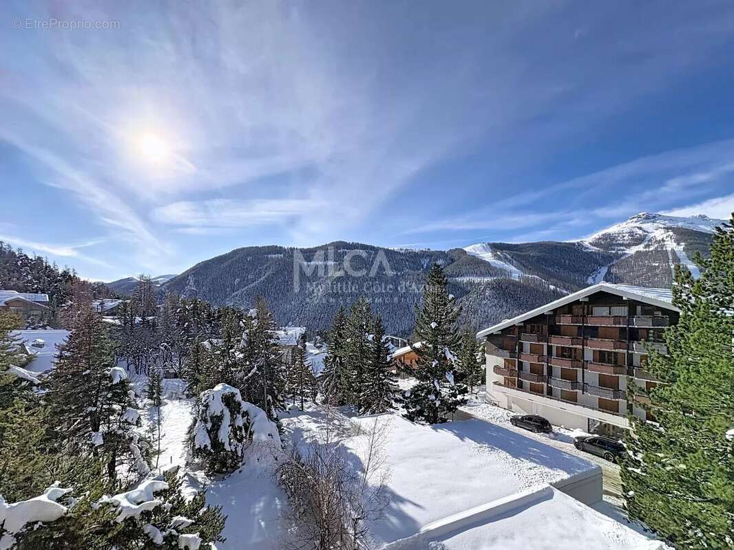 Appartement à SAINT-ETIENNE-DE-TINEE