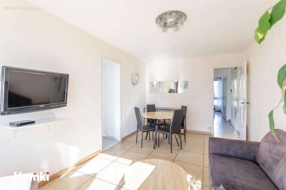 Appartement à MARSEILLE-12E