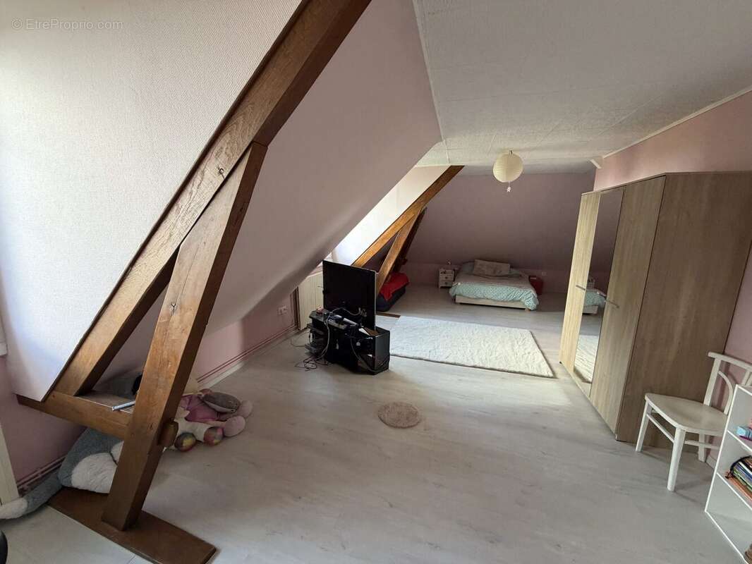 Maison à SAINT-MARTIN-SUR-OCRE