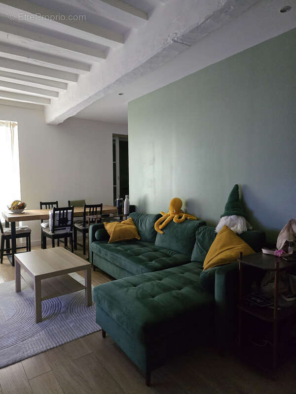 Appartement à LESIGNY