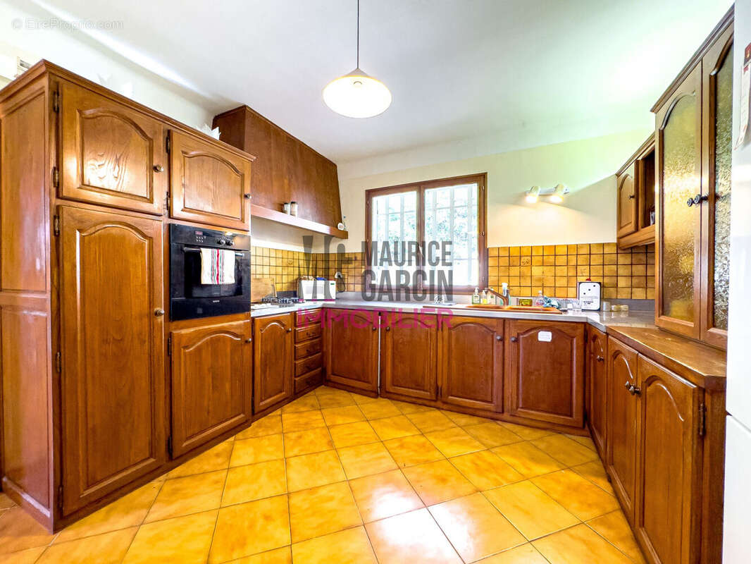 Maison à BEAUMES-DE-VENISE