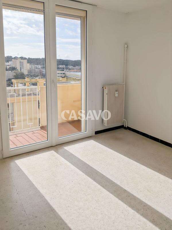 Appartement à LA VALETTE-DU-VAR