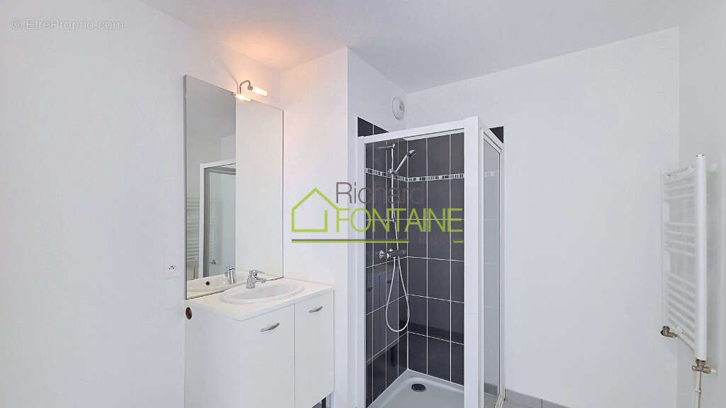 Appartement  T3 avec Terrasse sans vis-à-vis à l'ouest, stationnement double "boxable" - photo 5