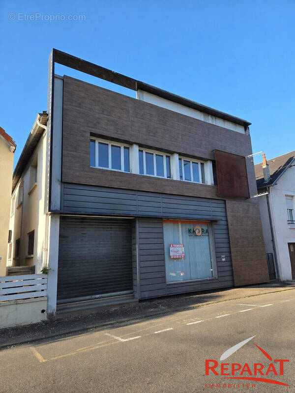 Commerce à BRIVE-LA-GAILLARDE