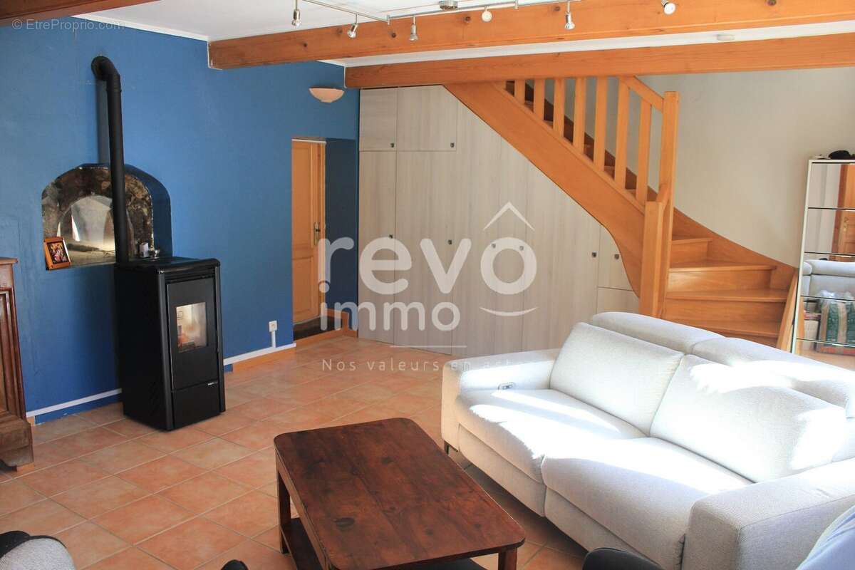 Maison à CHAUDEBONNE