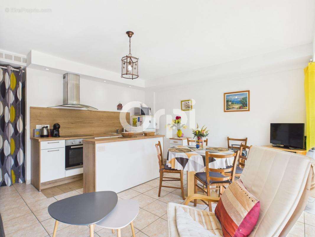 Appartement à MANDELIEU-LA-NAPOULE