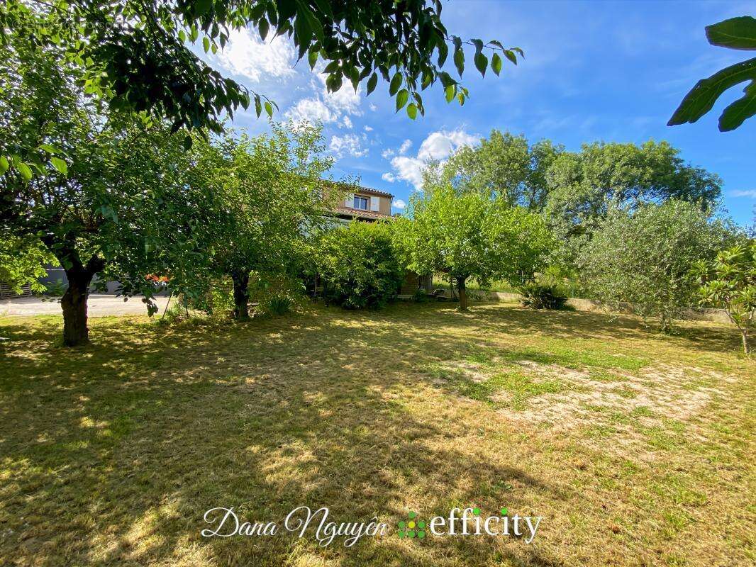 Maison 154 m² à Saint-Privat-Des-Vieux  - photo 20