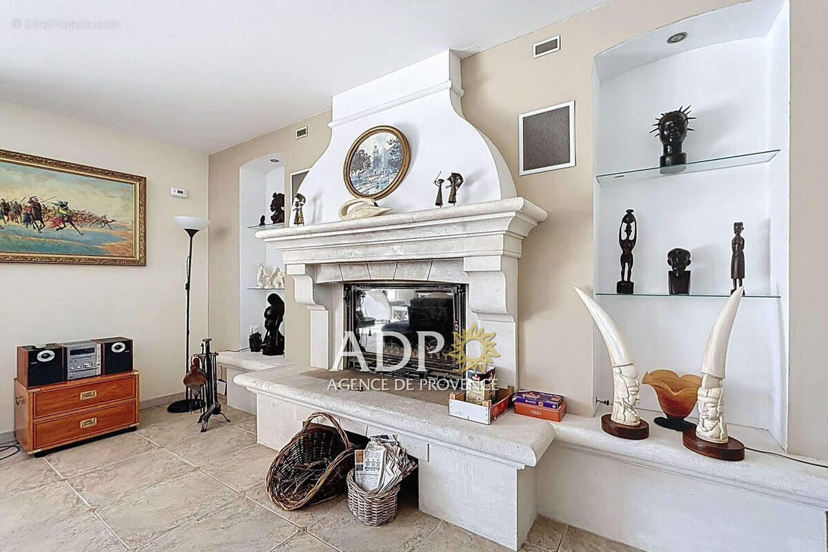 Maison à MOUANS-SARTOUX