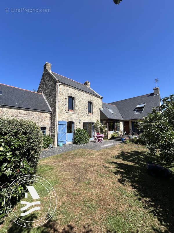 Maison à CRACH