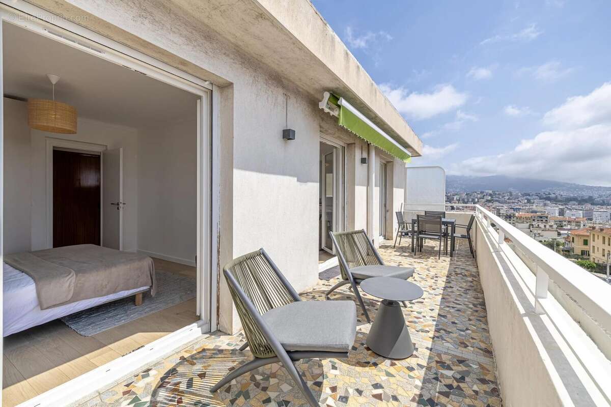 Nice – Parc Impérial – Magnifique 4 pièces rénové, dernier étage avec terrasses et vue mer - photo 7