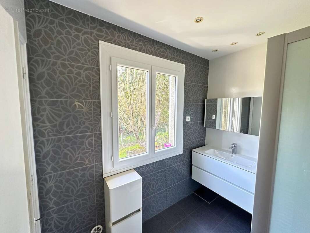 Maison à SANTA-MARIA-POGGIO