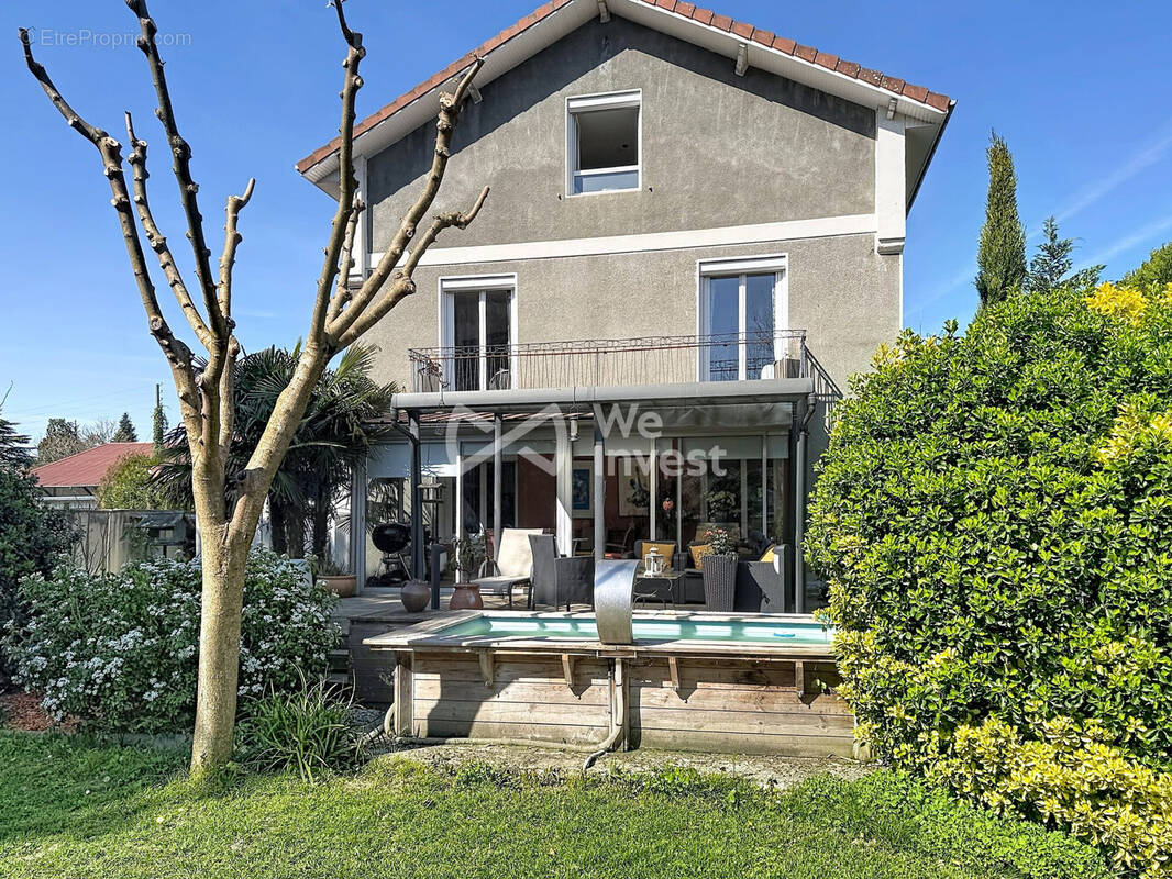Maison à BILLERE