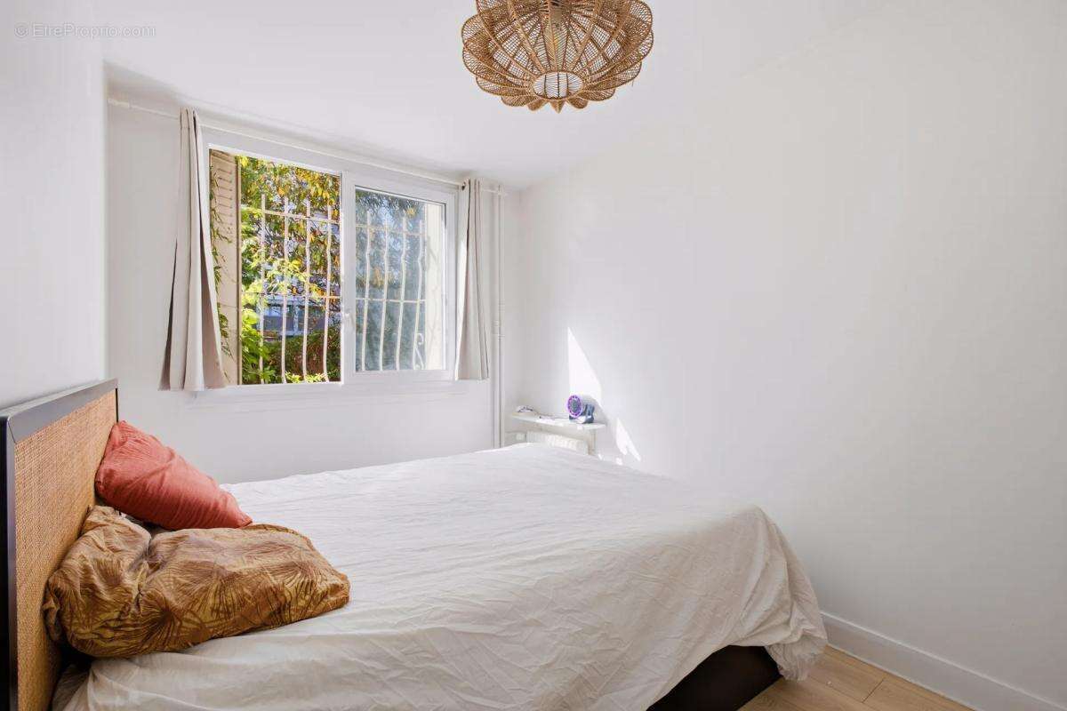 Appartement à SURESNES