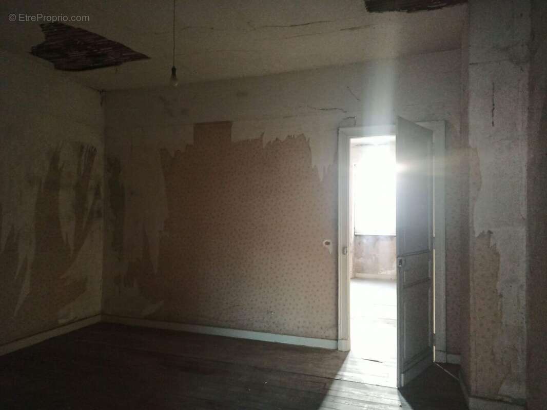 A vendre | Immeuble locatif | Aire-Sur-Adour - Appartement à AIRE-SUR-L'ADOUR