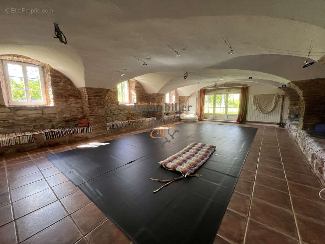 Vente propriété d'exception Saint Affrique Aveyron sur 45 hectares de terrains - photo 9