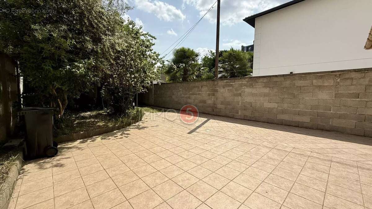 Maison à LIVRY-GARGAN