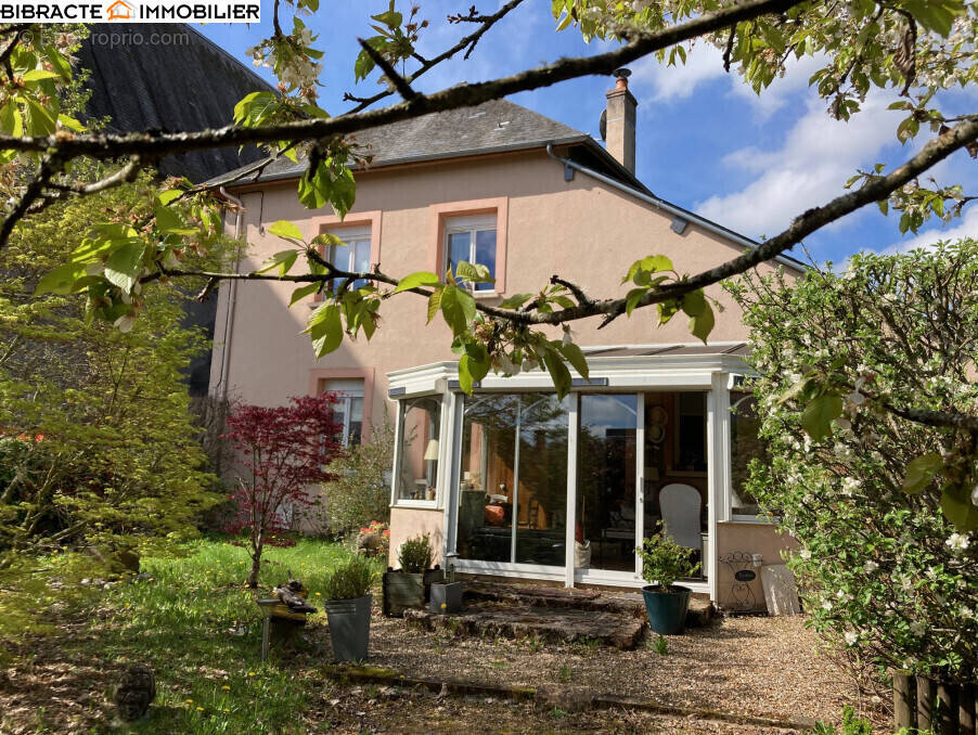 Maison à MOUX-EN-MORVAN