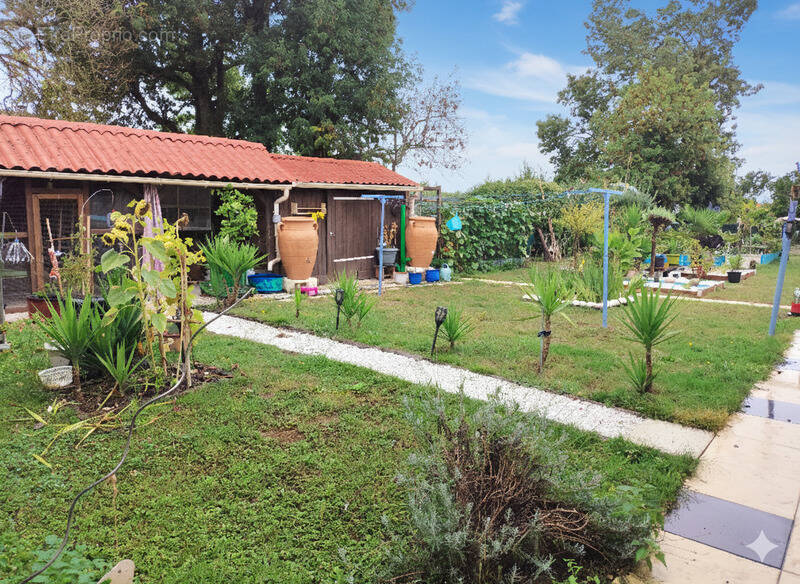 Maison à PREGUILLAC