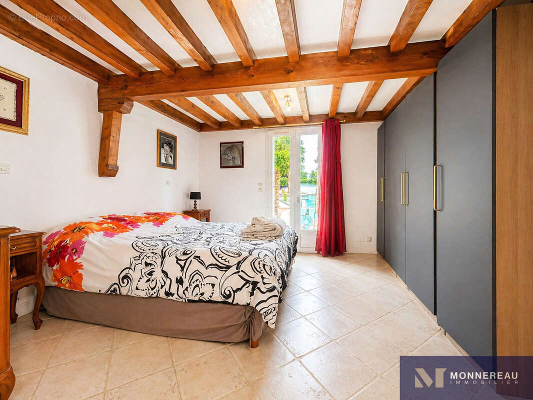 Maison à LES MATHES