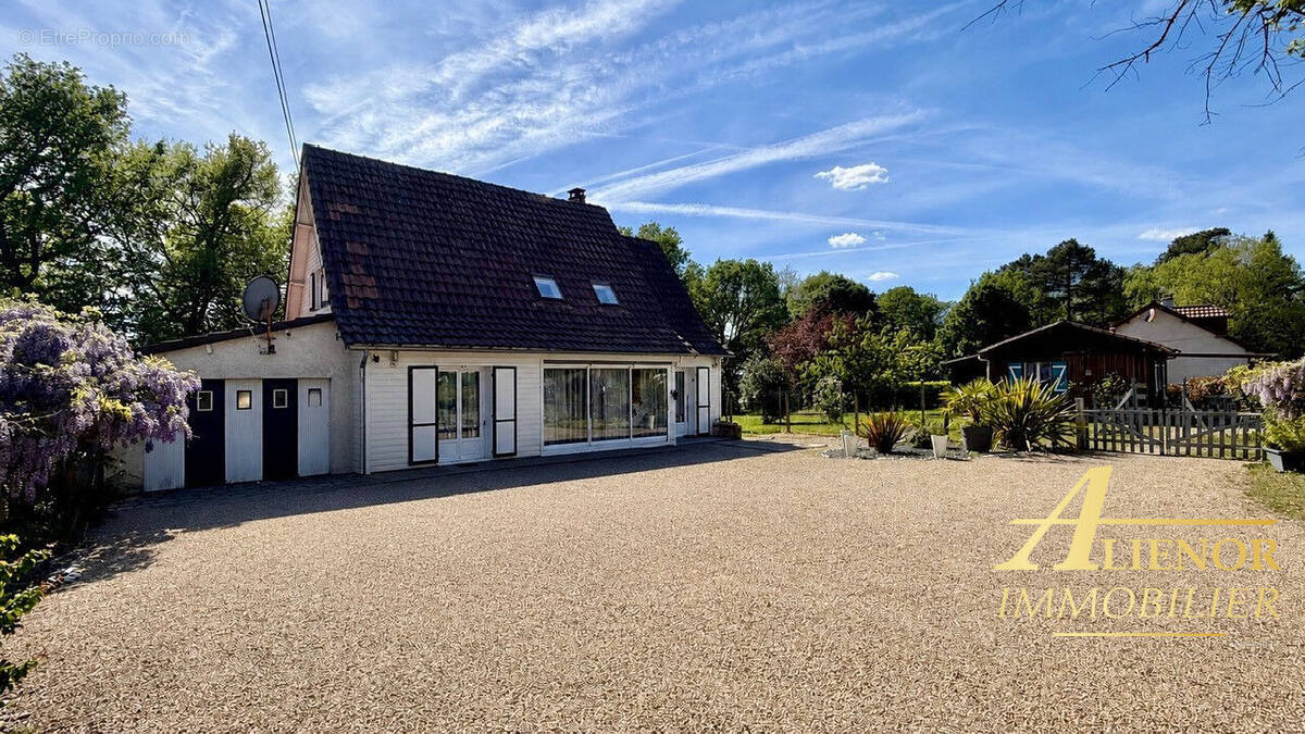 Maison à LISLE