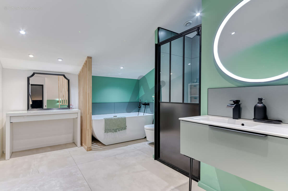 Appartement à LYON-7E