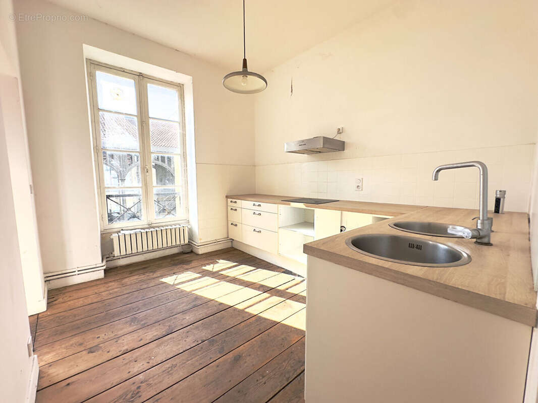 Appartement à VILLENEUVE-SUR-LOT