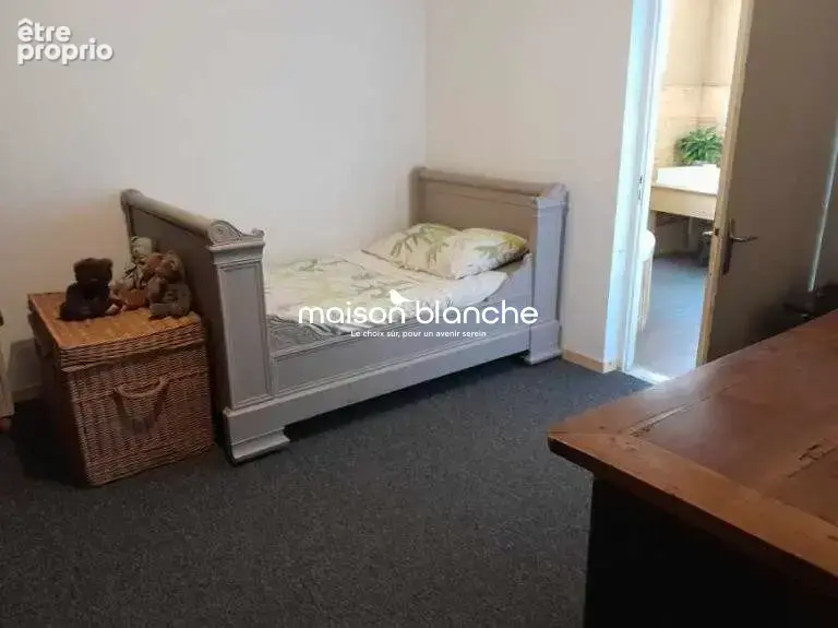 Maison 5 pièces 174 m² à vendre à Avrille (85440) - photo 5