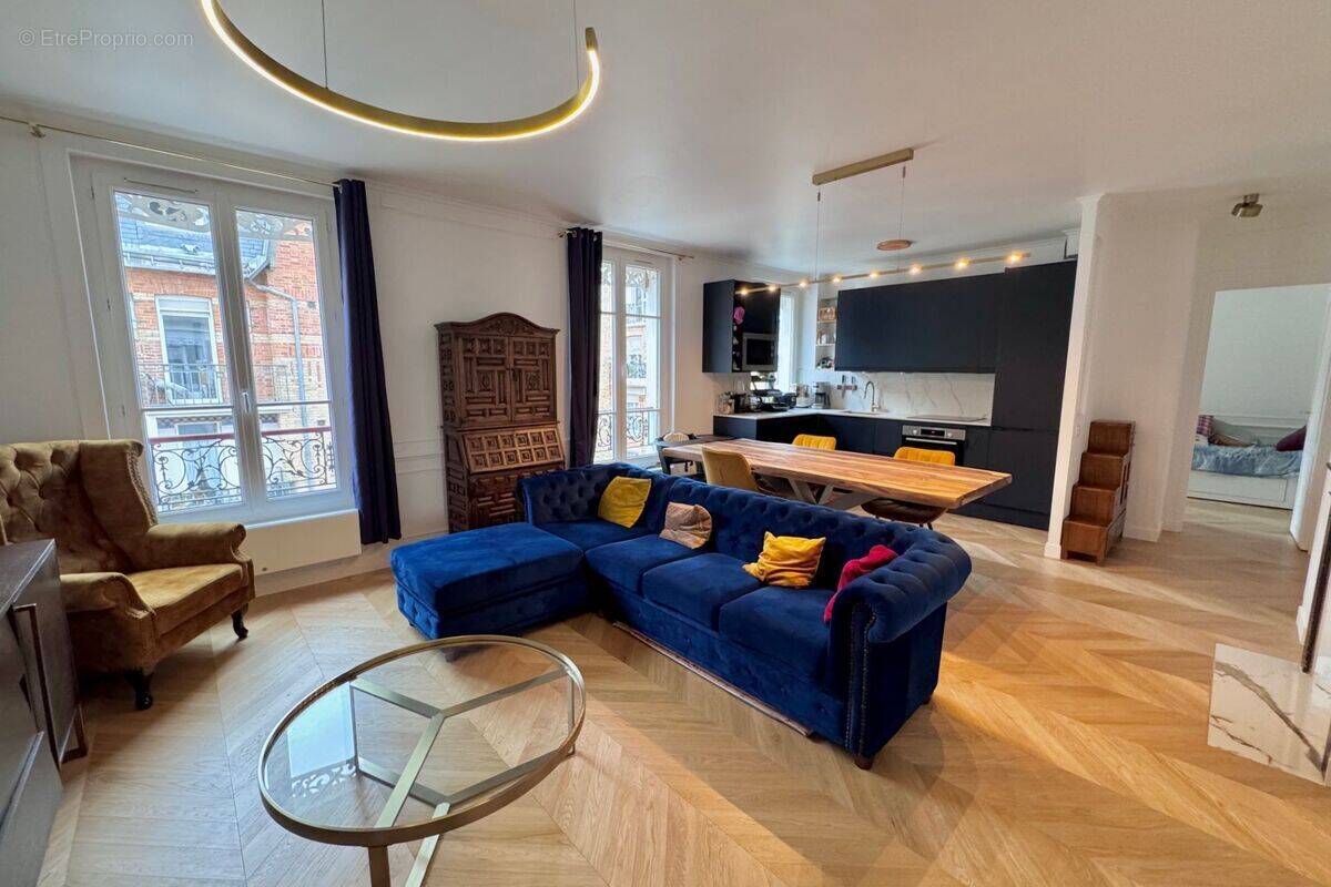 Appartement à PARIS-12E
