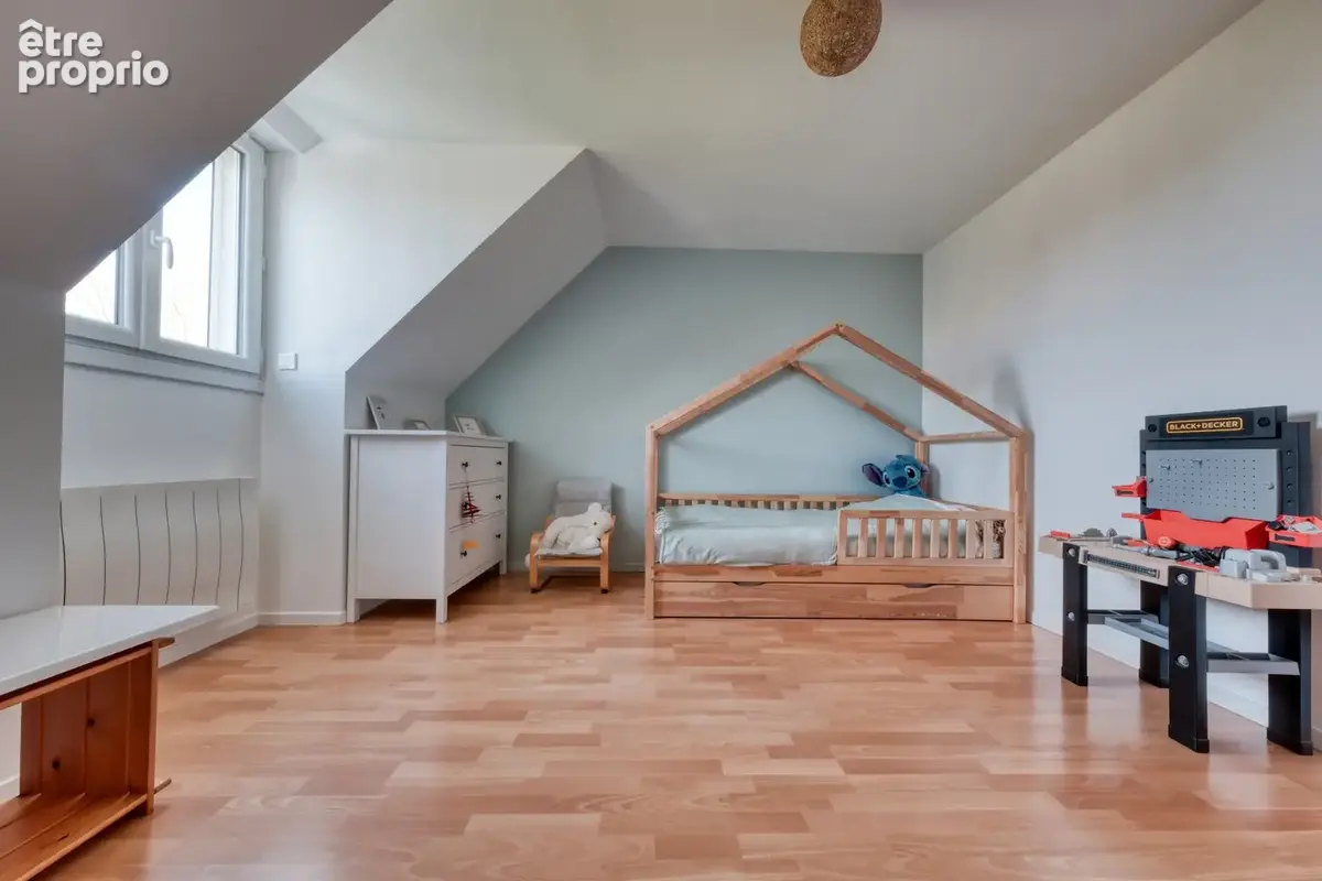 Maison impeccable d'etat - 206m2 -  4chambres + bureau - piscine - au calme - photo 18