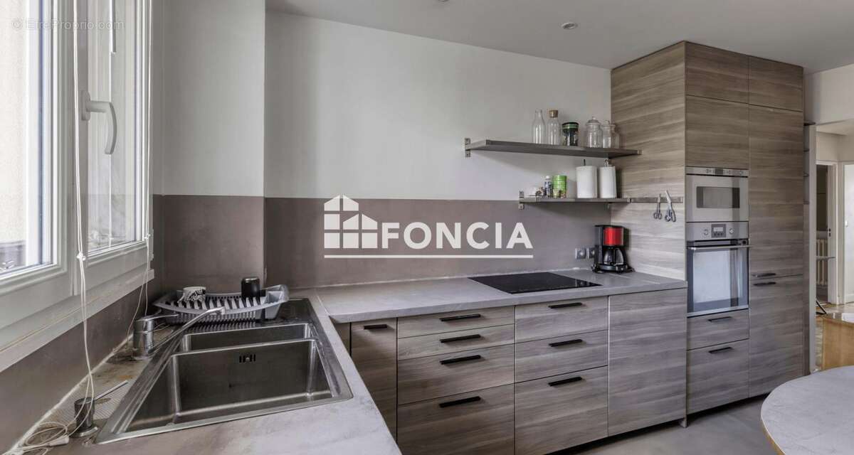 Appartement à BOULOGNE-BILLANCOURT