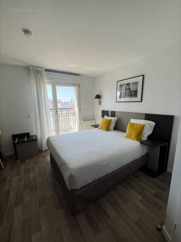 Appartement à LEVALLOIS-PERRET