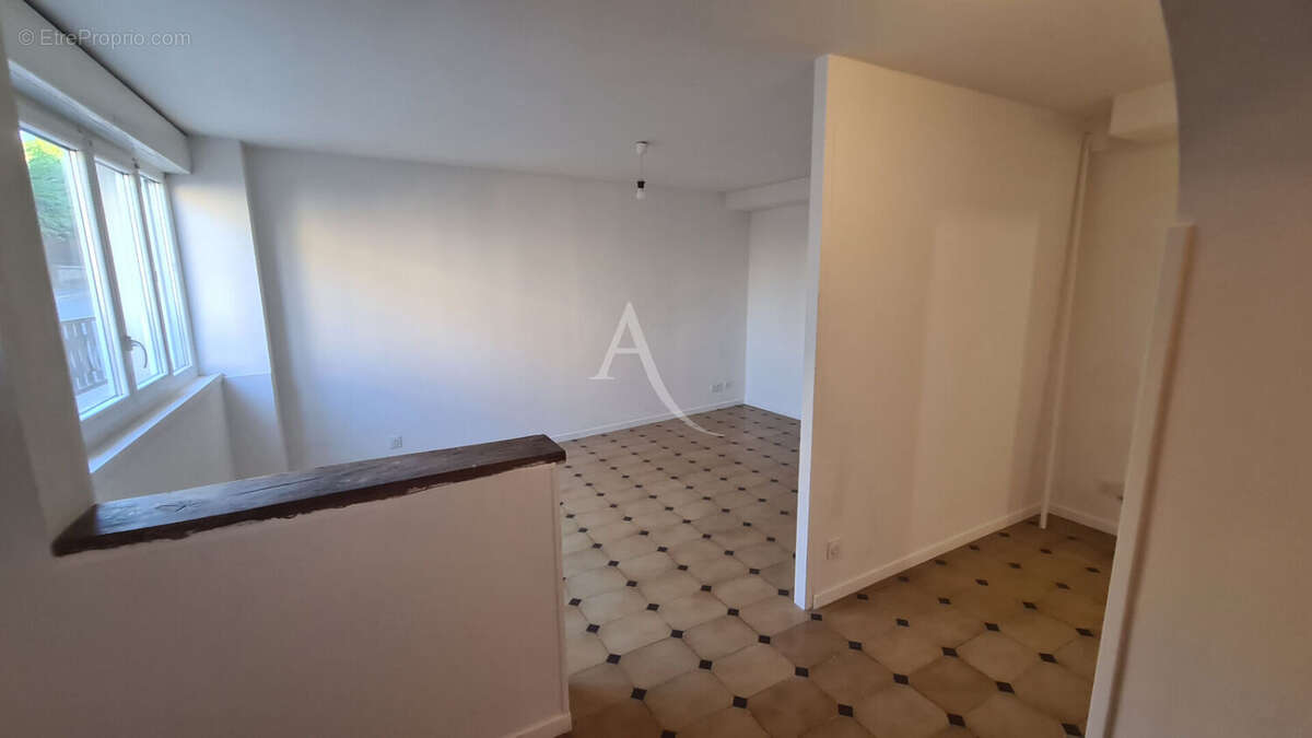 Appartement f2 40m2. Accès indépendant, proche commodités - photo 2
