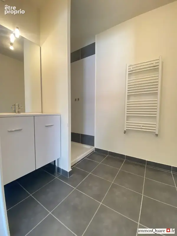 Appartement 60 m² à Bron  - photo 7