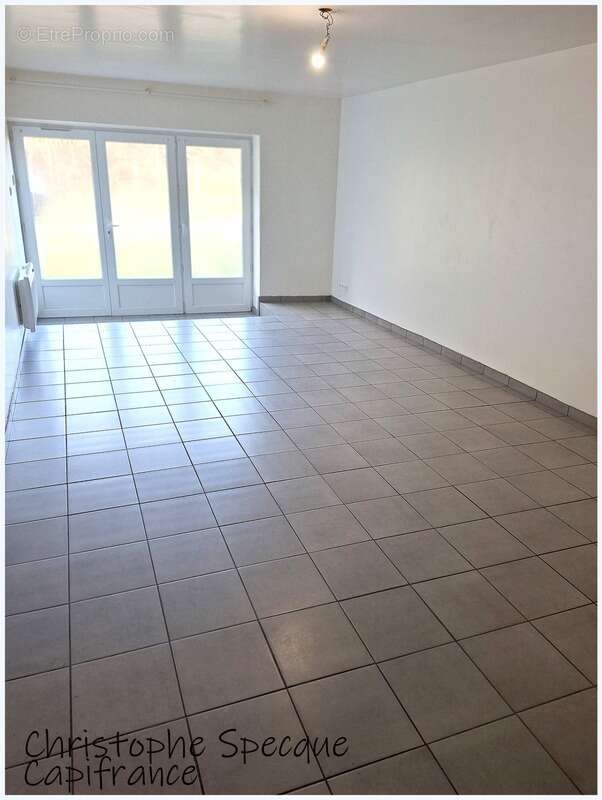 Maison à LES SALLES