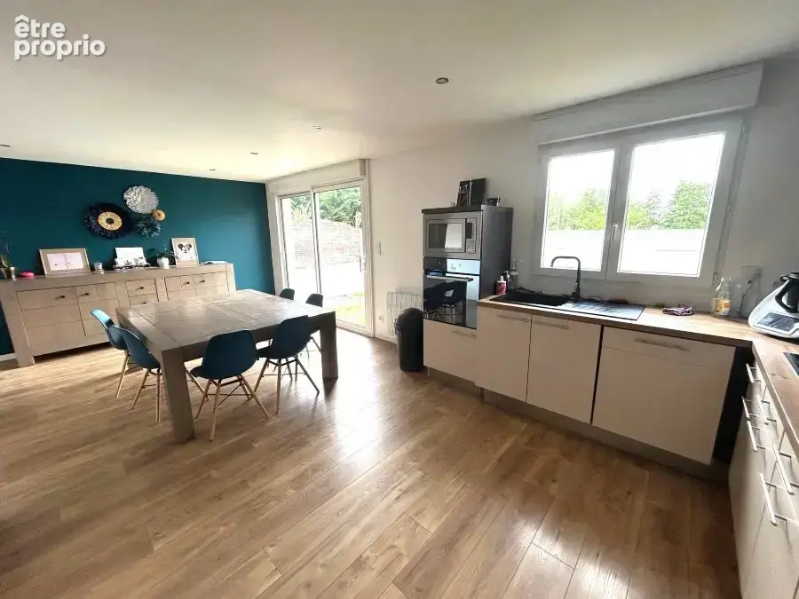 Maison de campagne semi individuelle développant 120m2 et bâtie sur 240m2 de parcelle ! - photo 2