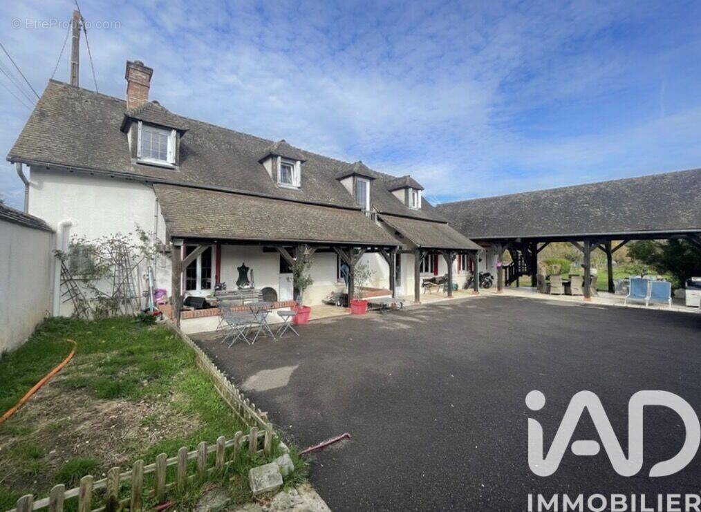 Photo 1 - Maison à CHERISY