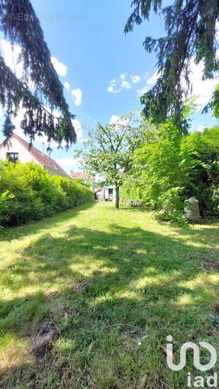 Photo 7 - Maison à LA QUEUE-LES-YVELINES