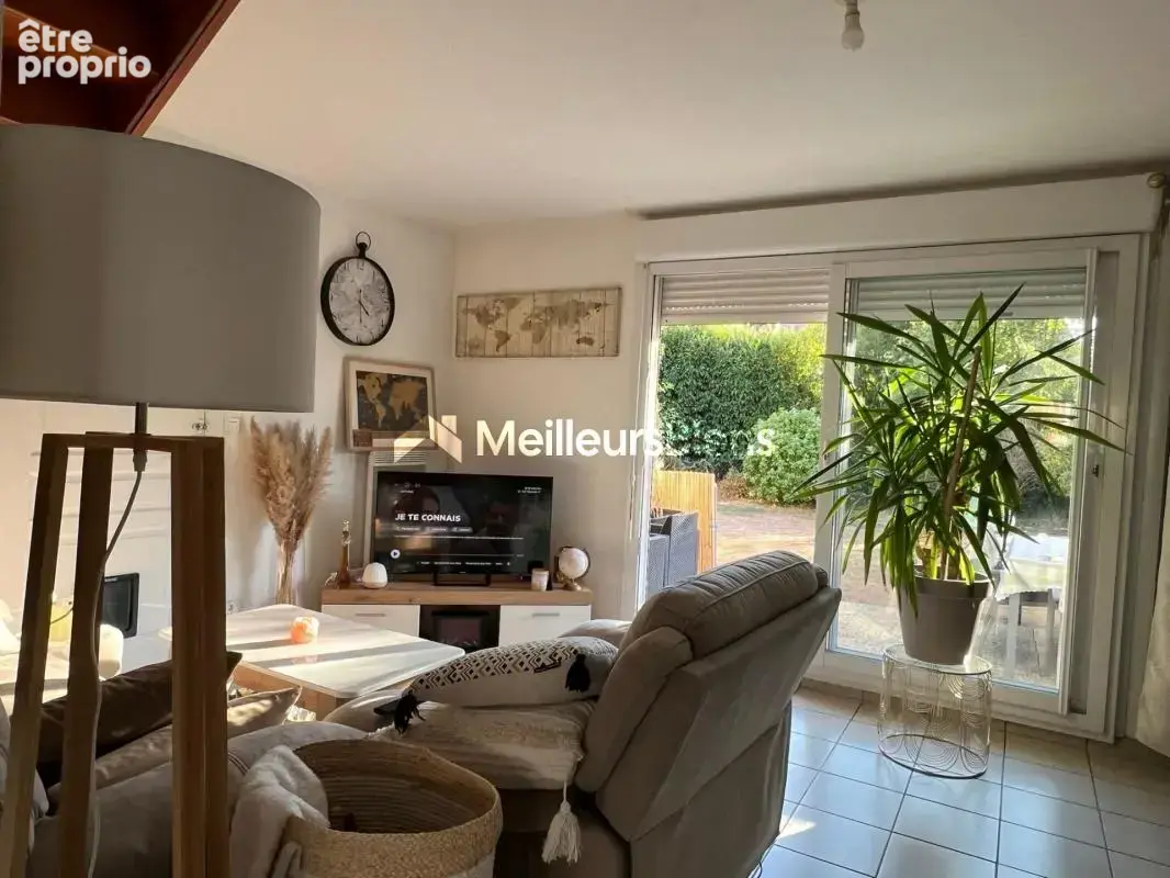 Pavillon mitoyen 4 pièces 92 m² avec jardin et garage à Sens - photo 2